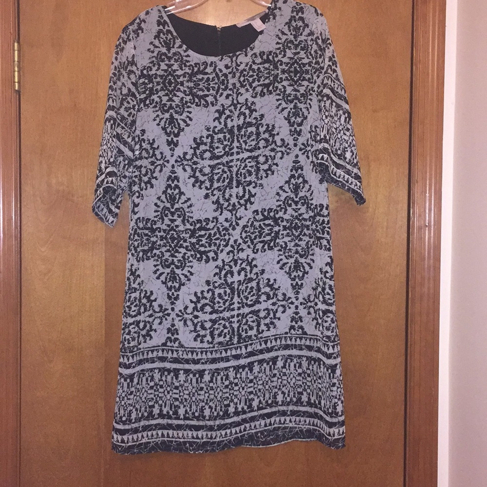 Detailed Mini Dress with Mid-length Sleeves